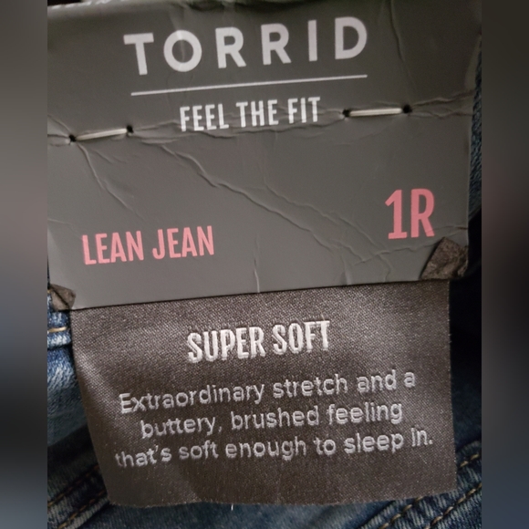 NEW! Plus size 1X 14-16 Lean Jean Skinny Super Soft High-Rise Jeans Torrid - Picture 5 of 6